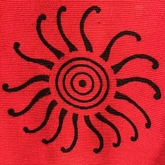 VENUS IMPORTS Red/Black Button Closure Art To Wear Duster Long Vest/Dress - Picture 4 of 15